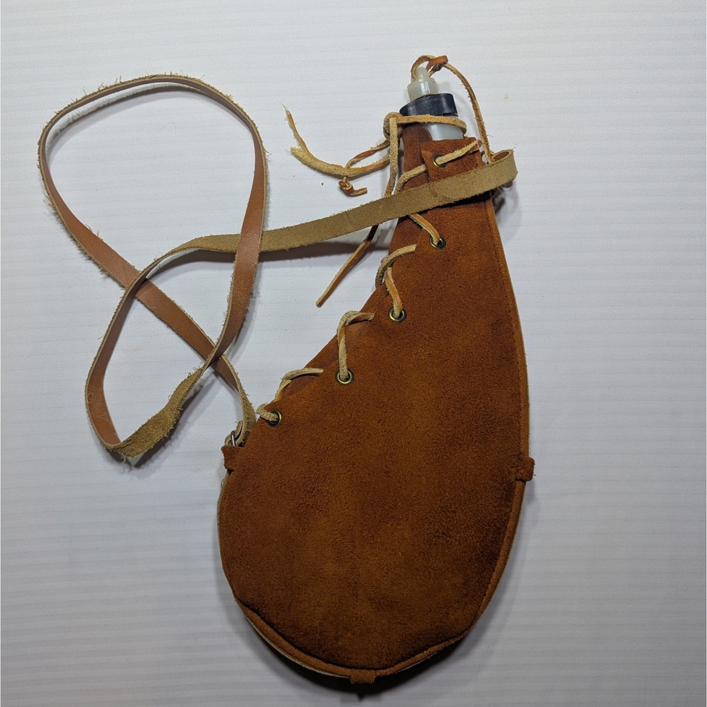 Vintage Brown‎ Suede Leather Bota Bag Water Canteen Lace Up Shoulder Strap 12in